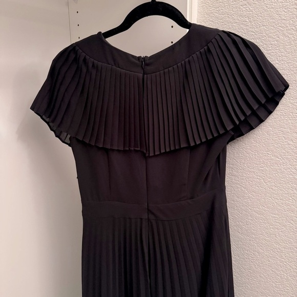 Ivy City Co Alice in Wonderland Dress in Black - Picture 7 of 9